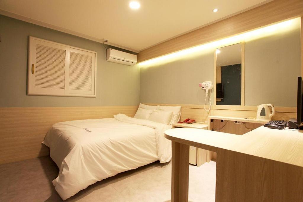 Shine Hotel Seoul Exterior foto